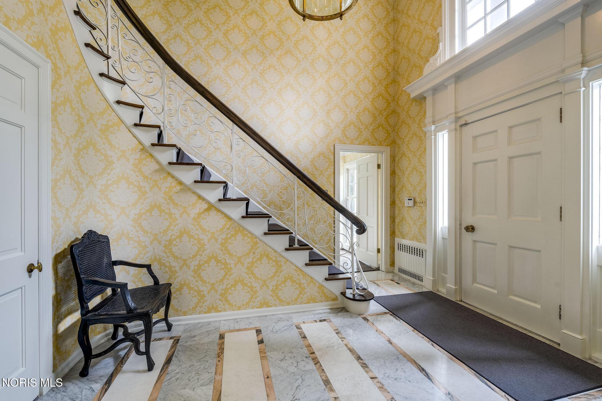 3000 Valley View Drive