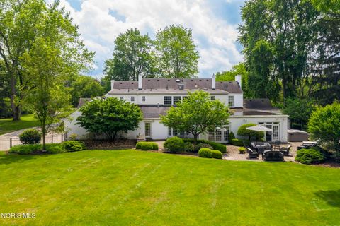 Tiny photo for 3000 Valley View Drive, Ottawa Hills, OH 43615 (MLS # 10005920)