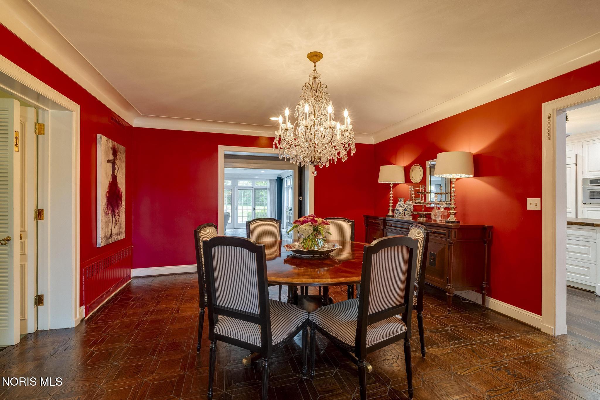 Ottawa Hills, Ohio, 43615, United States, 5 Bedrooms Bedrooms, ,6 BathroomsBathrooms,Residential,Active,2035689