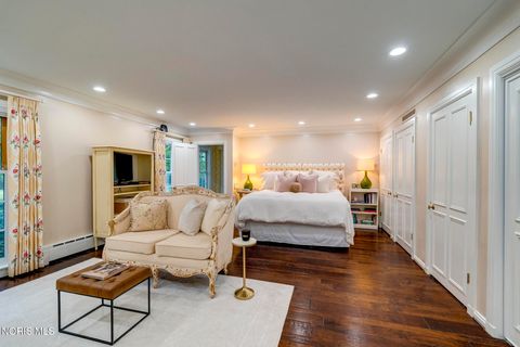 Tiny photo for 3000 Valley View Drive, Ottawa Hills, OH 43615 (MLS # 10005920)