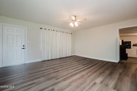 Tiny photo for 225 E Yates Avenue, Findlay, OH 45840 (MLS # 10014284)
