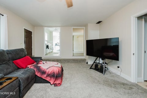Tiny photo for 225 E Yates Avenue, Findlay, OH 45840 (MLS # 10014284)