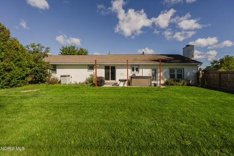 Tiny photo for 225 E Yates Avenue, Findlay, OH 45840 (MLS # 10014284)