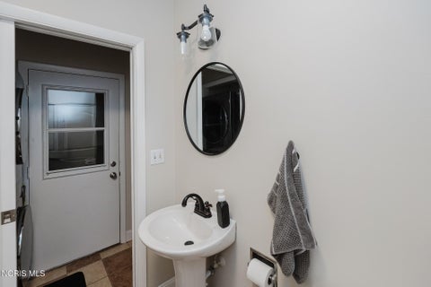 Tiny photo for 225 E Yates Avenue, Findlay, OH 45840 (MLS # 10014284)
