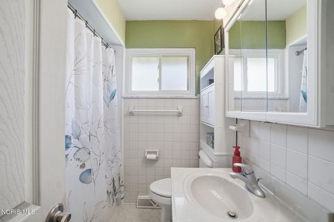 Tiny photo for 4338 288th Street, Toledo, OH 43611 (MLS # 10005438)