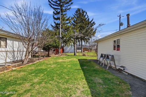 Tiny photo for 4338 288th Street, Toledo, OH 43611 (MLS # 10005438)