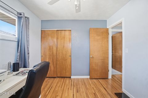 Tiny photo for 4338 288th Street, Toledo, OH 43611 (MLS # 10005438)