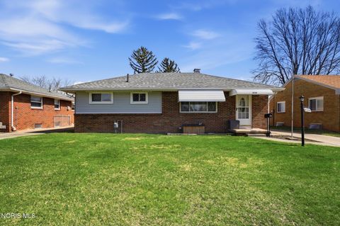 Photo of 4338 288th Street, Toledo, OH 43611 (MLS # 10005438)