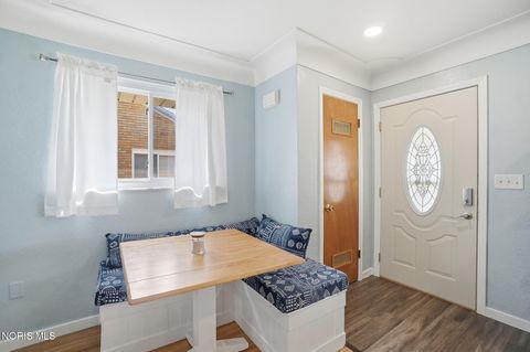 Tiny photo for 4338 288th Street, Toledo, OH 43611 (MLS # 10005438)