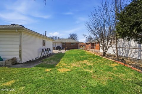 Tiny photo for 4338 288th Street, Toledo, OH 43611 (MLS # 10005438)