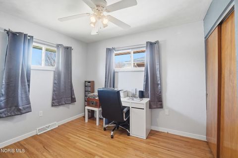 Tiny photo for 4338 288th Street, Toledo, OH 43611 (MLS # 10005438)