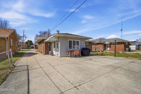 Tiny photo for 4338 288th Street, Toledo, OH 43611 (MLS # 10005438)