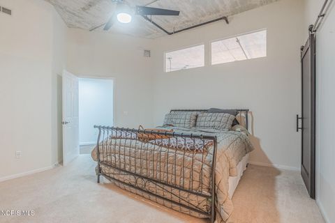 Tiny photo for 745 Washington Street #Apt 607, Toledo, OH 43604 (MLS # 10004728)