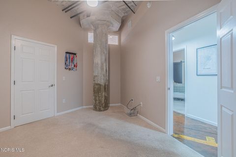 Tiny photo for 745 Washington Street #Apt 607, Toledo, OH 43604 (MLS # 10004728)