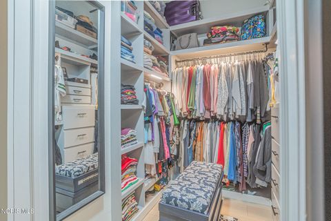 Tiny photo for 745 Washington Street #Apt 607, Toledo, OH 43604 (MLS # 10004728)