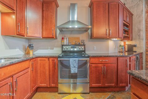 Tiny photo for 745 Washington Street #Apt 607, Toledo, OH 43604 (MLS # 10004728)