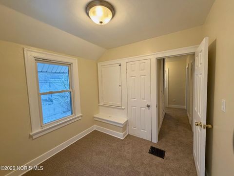 Tiny photo for 4121 Kingsbury Avenue, Toledo, OH 43612 (MLS # 10003151)