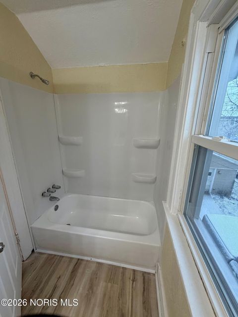 Tiny photo for 4121 Kingsbury Avenue, Toledo, OH 43612 (MLS # 10003151)