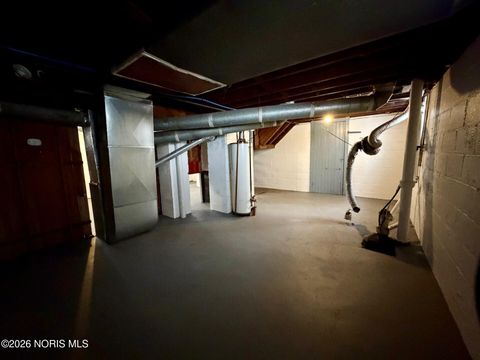 Tiny photo for 4121 Kingsbury Avenue, Toledo, OH 43612 (MLS # 10003151)