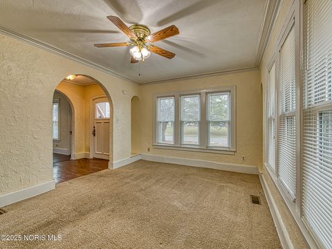 Tiny photo for 1819 Shenandoah Road, Toledo, OH 43607 (MLS # 10002403)