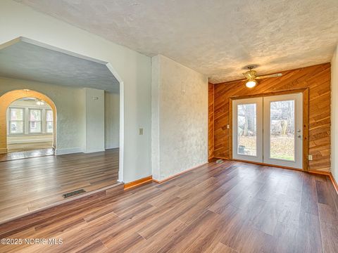 Tiny photo for 1819 Shenandoah Road, Toledo, OH 43607 (MLS # 10002403)