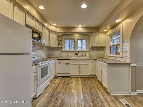 Tiny photo for 1819 Shenandoah Road, Toledo, OH 43607 (MLS # 10002403)