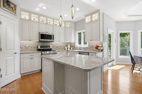 Tiny photo for 6921 N River Road, Waterville, OH 43566 (MLS # 10010343)