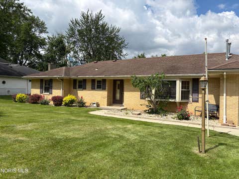 Photo of 430 Fairway Road, Findlay, OH 45840 (MLS # 10009340)