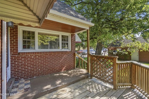 Tiny photo for 401 Clough Street, Bowling Green, OH 43402 (MLS # 10010472)