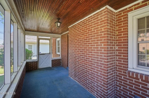 Tiny photo for 401 Clough Street, Bowling Green, OH 43402 (MLS # 10010472)