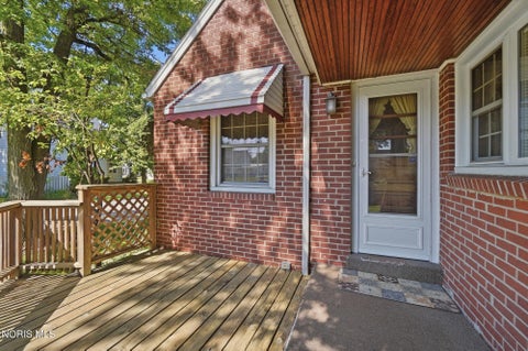 Tiny photo for 401 Clough Street, Bowling Green, OH 43402 (MLS # 10010472)