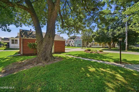 Tiny photo for 401 Clough Street, Bowling Green, OH 43402 (MLS # 10010472)