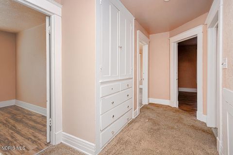 Tiny photo for 2639 Scottwood Avenue, Toledo, OH 43610 (MLS # 10005783)