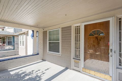 Tiny photo for 2639 Scottwood Avenue, Toledo, OH 43610 (MLS # 10005783)