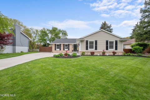 Tiny photo for 4339 Pacquin Lane, Toledo, OH 43614 (MLS # 10007421)
