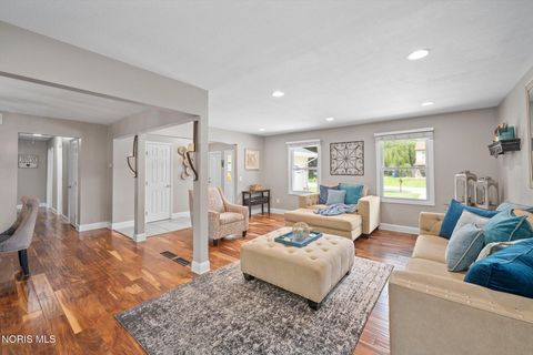 Tiny photo for 4339 Pacquin Lane, Toledo, OH 43614 (MLS # 10007421)