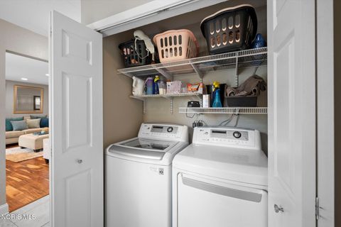 Tiny photo for 4339 Pacquin Lane, Toledo, OH 43614 (MLS # 10007421)