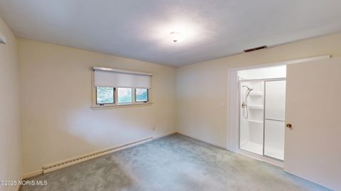 Tiny photo for 2020 Elm Drive, Fremont, OH 43420 (MLS # 10000535)