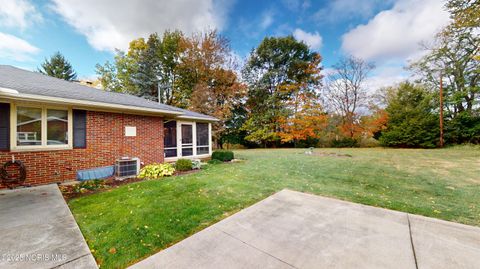 Tiny photo for 2020 Elm Drive, Fremont, OH 43420 (MLS # 10000535)