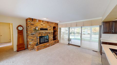 Tiny photo for 2020 Elm Drive, Fremont, OH 43420 (MLS # 10000535)