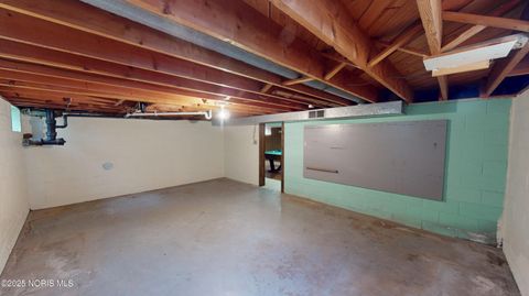 Tiny photo for 2020 Elm Drive, Fremont, OH 43420 (MLS # 10000535)