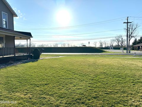 Tiny photo for 407 S Stearns Avenue, Deshler, OH 43516 (MLS # 10005346)