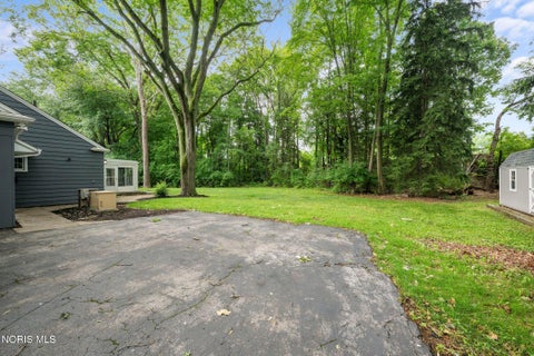 Tiny photo for 4906 Pine Ridge Road, Toledo, OH 43615 (MLS # 10009615)