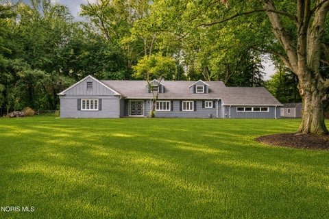 Tiny photo for 4906 Pine Ridge Road, Toledo, OH 43615 (MLS # 10009615)