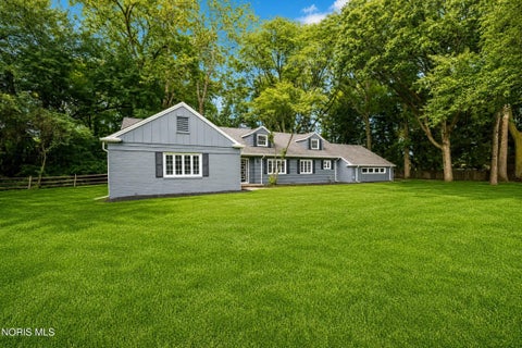 Tiny photo for 4906 Pine Ridge Road, Toledo, OH 43615 (MLS # 10009615)