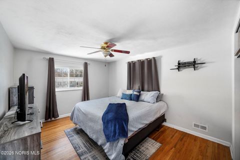 Tiny photo for 4545 Harbord Drive, Toledo, OH 43623 (MLS # 10003485)