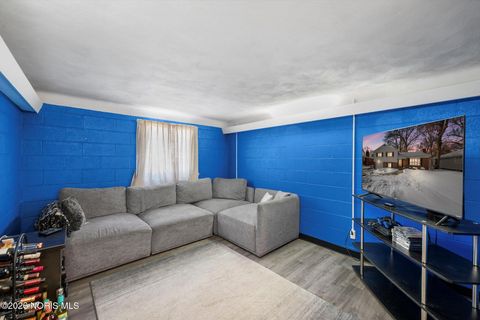 Tiny photo for 4545 Harbord Drive, Toledo, OH 43623 (MLS # 10003485)