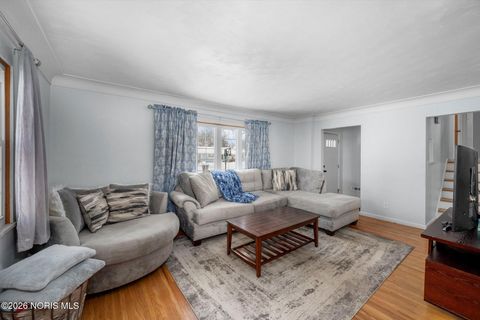 Tiny photo for 4545 Harbord Drive, Toledo, OH 43623 (MLS # 10003485)