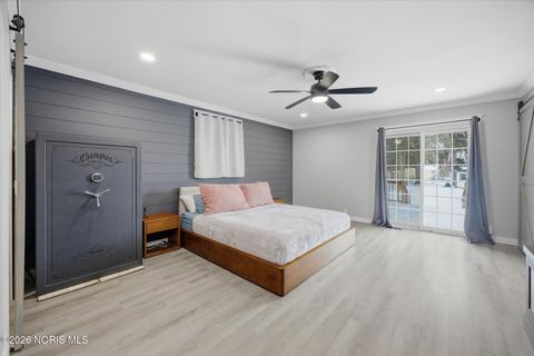 Tiny photo for 622 Walnut Street, Fostoria, OH 44830 (MLS # 10003778)