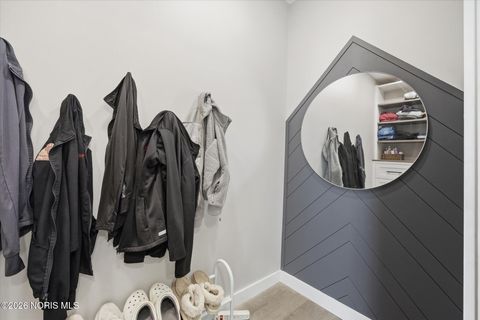 Tiny photo for 622 Walnut Street, Fostoria, OH 44830 (MLS # 10003778)